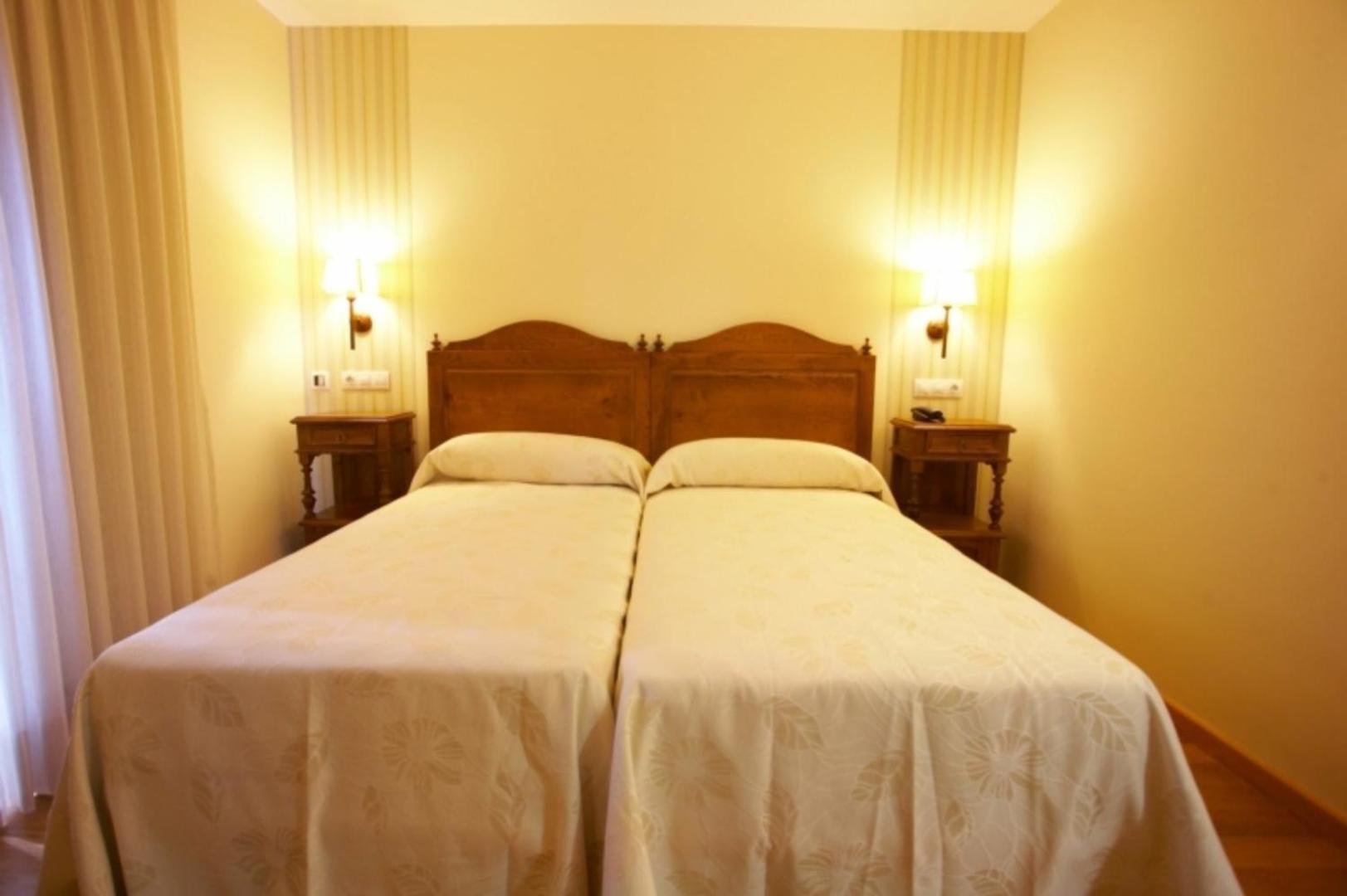 Hotel Vila Do Val Ferreira Buitenkant foto
